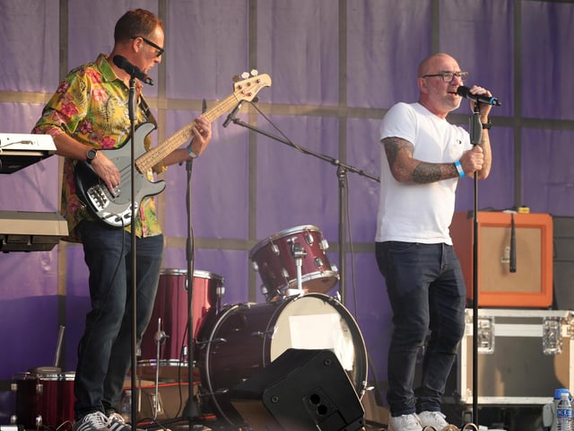 Hundreds enjoy return of free Worthing music festival BroadFest – In Pictures