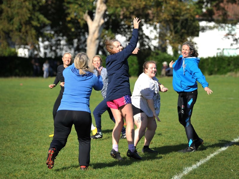 Olympic gold medal winning hero and TV personality Sam Quek attended Hove R.F.C for one of the RFU’s ‘Inner Warrior’ camps. SR23101602Photo by S Robards/Nationalworld