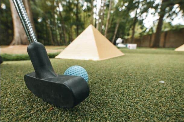 Pop up mini golf venue is coming to Crawley’s County Mall Shopping Centre this winter