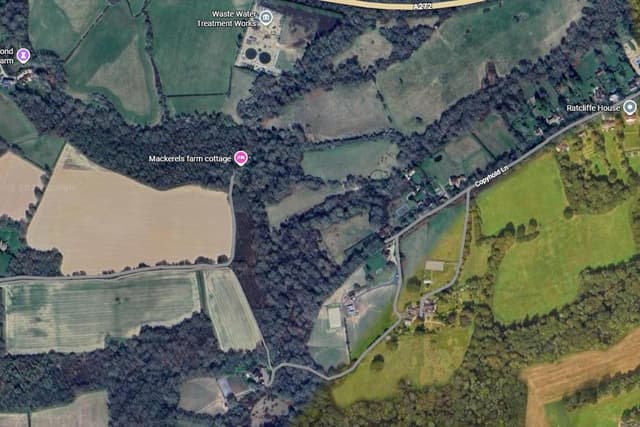Footpaths closed due to two unsafe footbridges in West Sussex