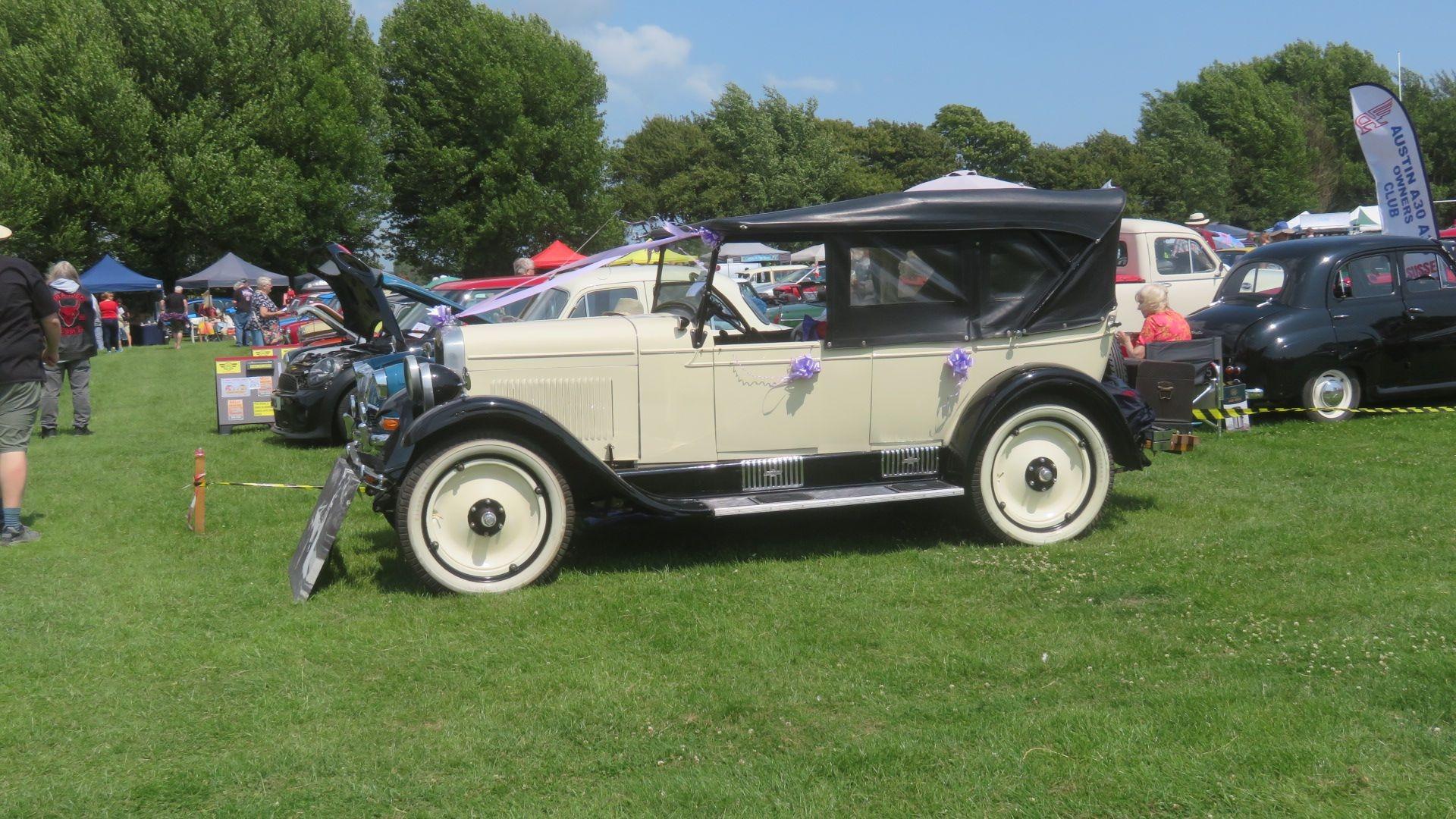 Classic car show in Rye blessed with good weather