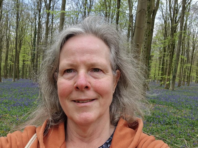 Elaine Hammond guides you on a new bluebell walk on the Angmering Park Estate, which can be done by bus and has a pub at the end for food and drink