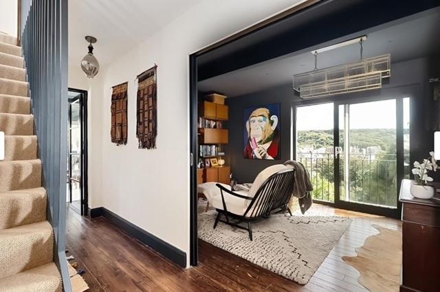 Hallway and lounge