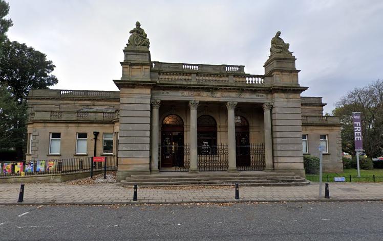 The Shipley Art Gallery in Gateshead is a gallery displaying art from the 16th to 19th centuries. It is open between 10:00am and 4:00pm from Tuesday to Friday and 10:00am until 5:00pm on Saturdays.
