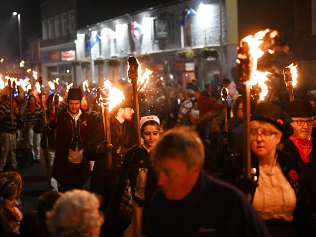 Hailsham Bonfire Procession 2026 (Photo by Jon Rigby)