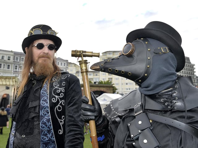 Steampunk Festival Eastbourne 24 (Photo by Jon Rigby)