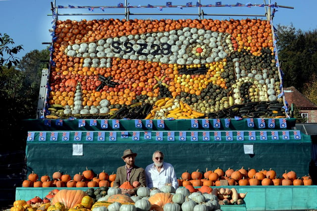 John Upton pumpkin grower and Mark Ford, installation artist, in 2018