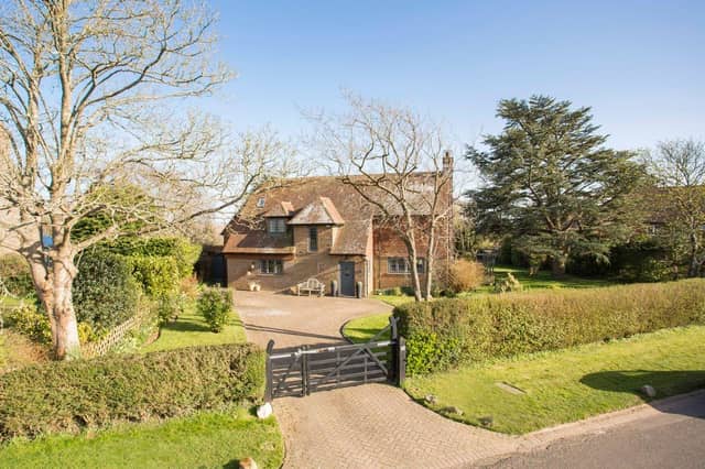 The Ridgeway, Friston