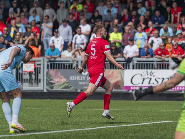 Worthing beat Ebbsfleet to clinch the National League South title