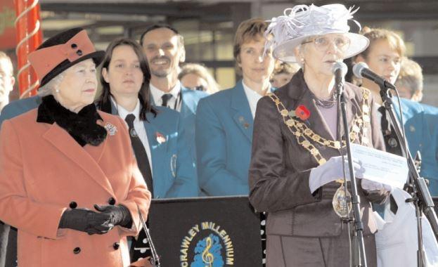 The Queen and Mayor Sally Blake