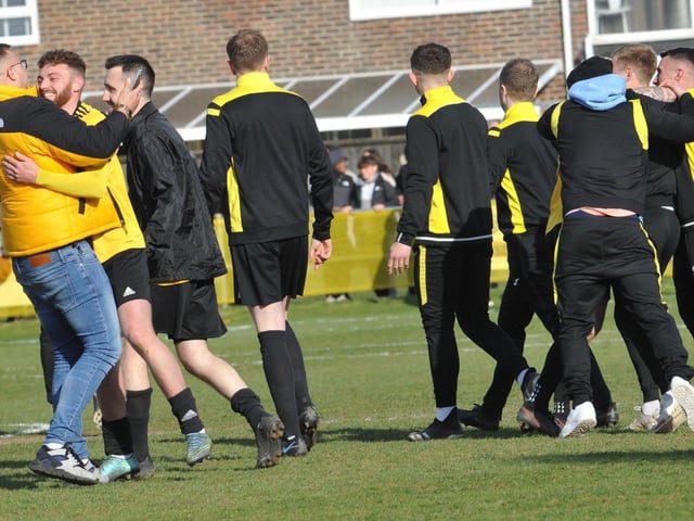 Littlehampton Town v Loughborough Students, FA Vase semi-final, 2022