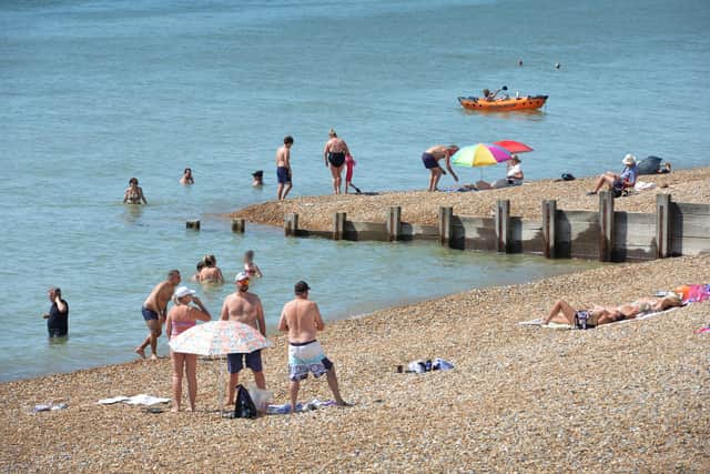 St Leonards seafront in the heatwave this weekend