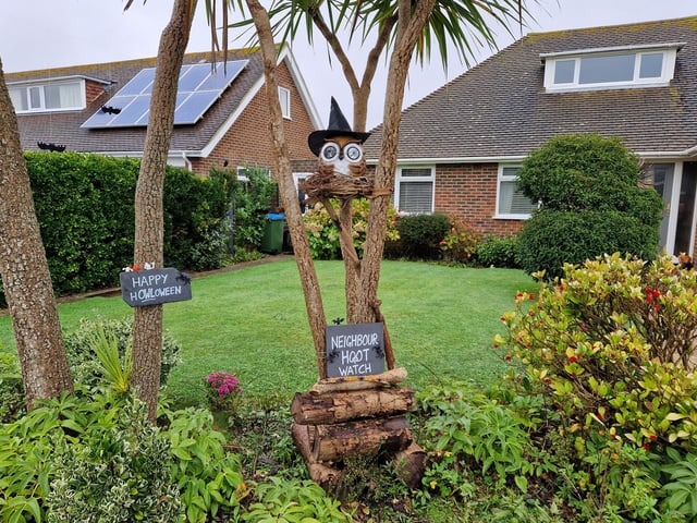 Ferring Scarecrow Festival from October 26 to November 3, 2024, is a feast for the eyes and the senses, with interactive displays and comical scenes to delight and amuse people of all ages. Purchase a map for £1 at The Orange Tree and support the fundraising for The Community Dementia Hive at Beehive Care in Ferring