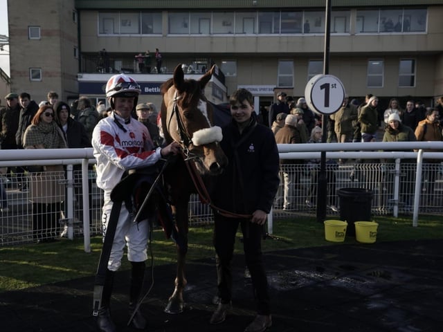 Boxing Day racing at Fontwell Park, 2025