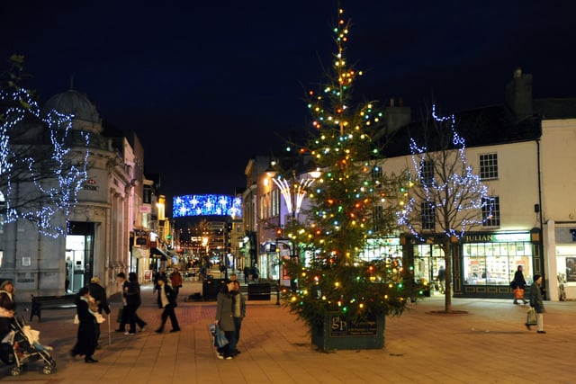 Christmas lights in South Street Square in 2008, looking towards Warwick Street