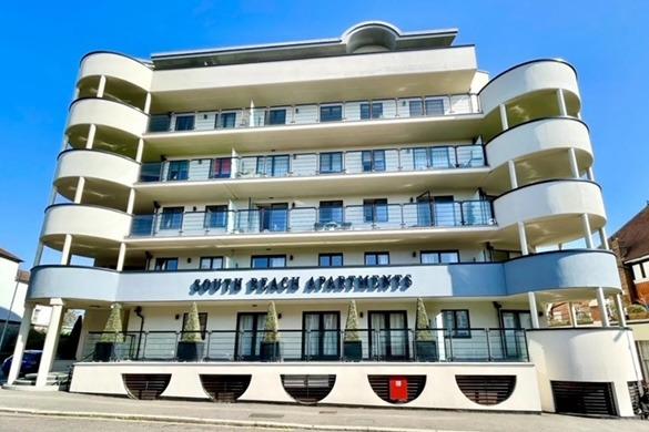 The impressive Art Deco style building