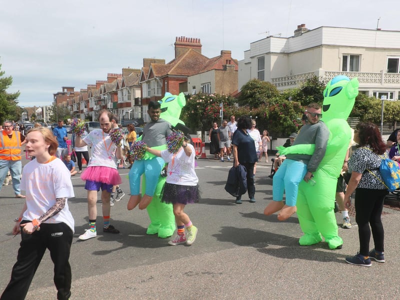 Bexhill Carnival 2025. Photo by Roberts Photographic.