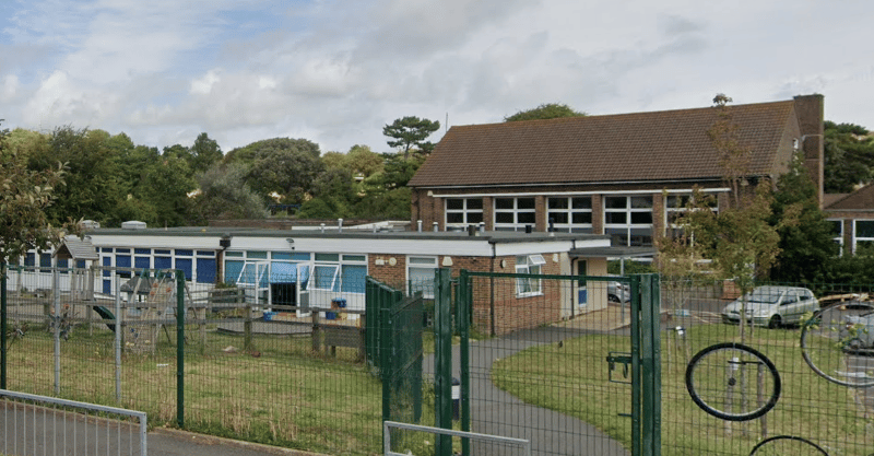 Motcombe School, Eastbourne BN21 1SN