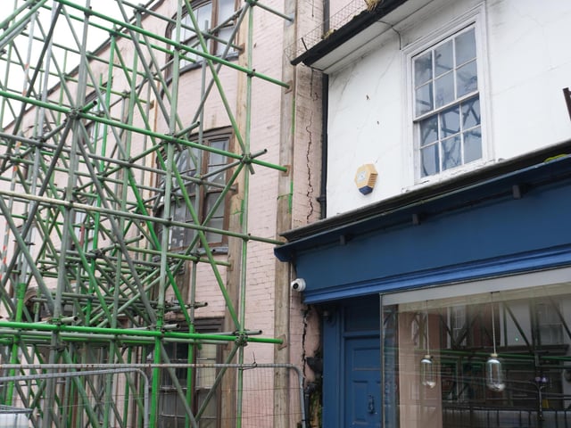 Multiple cracks have been discovered in the façade of the former Maiden’s Head Hotel