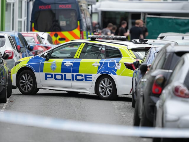 Two men have been arrested following a drug search conducted by the Metropolitan Police at an address in East Sussex.