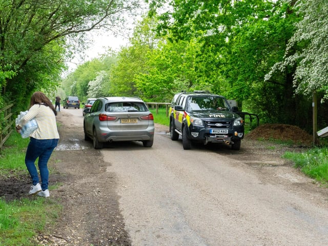 Southern Water customers have flocked to a bottled water station in Billingshurst after Horsham District was left with 'no water' following a ‘failure’ at one of the company’s supply works.