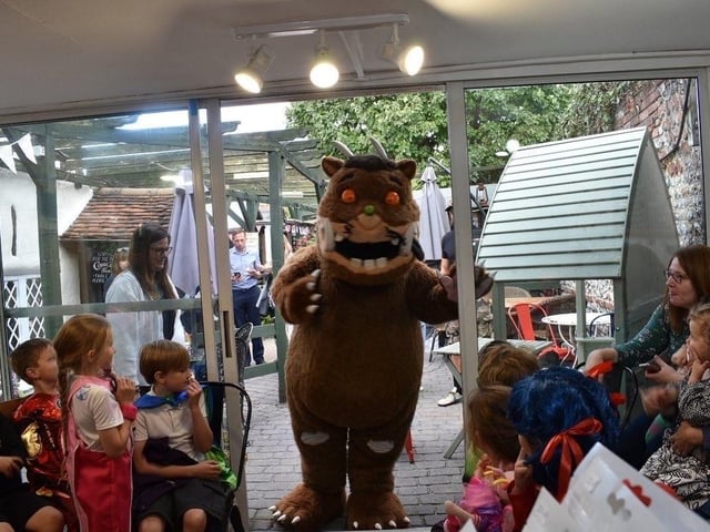 After enjoying a mammoth tea party spread at Cobblestone Tea House, the children were truly amazed when The Gruffalo appeared at the door