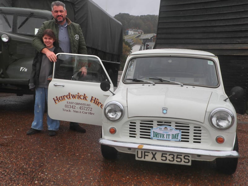 Hastings Week 2024: Sprat & Winkle Run. Photo by Roberts Photographic.