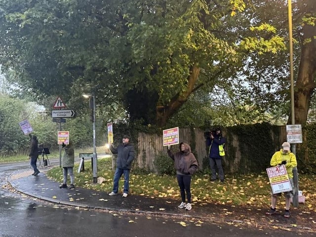 College Lane protest against 100 new homes in Hurstpierpoint. | contributed
