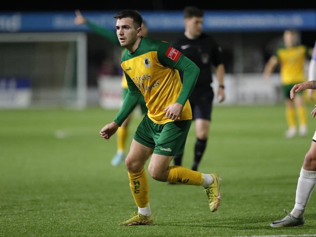 FA Trophy action between Horsham and AFC Totton