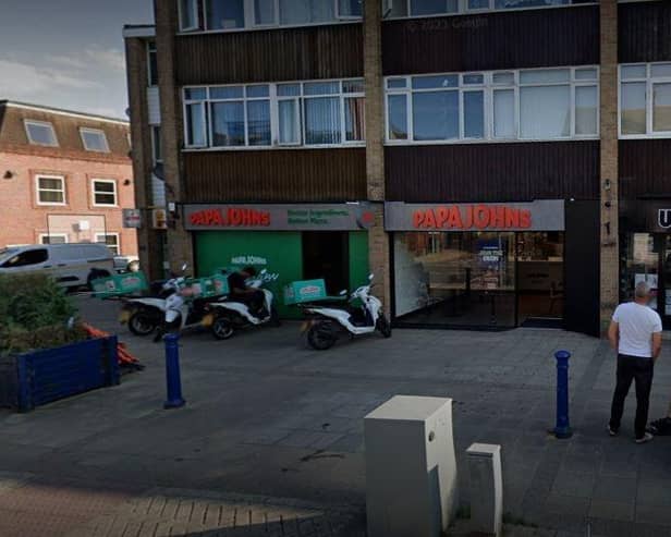 Pizza chain Papa Johns has announced it is to shut its restaurant in Queen Street, Horsham - along with 42 others across the country