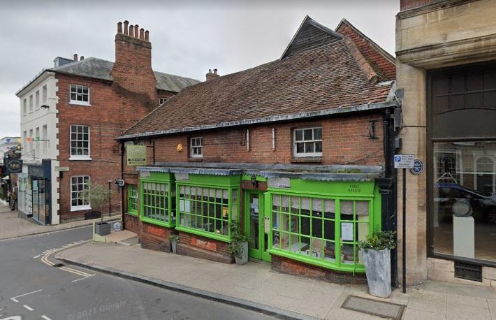 For a good authentic Italian restaurant, find La Campania in Arundel High Street. One of the town's most popular dining spots.