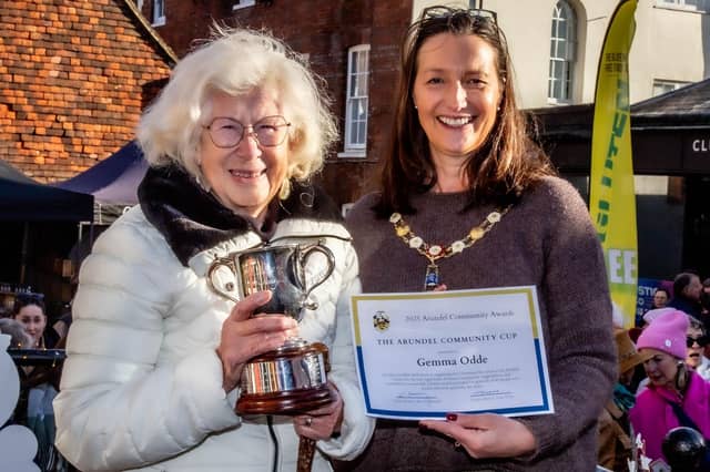 Arundel Community Cup 2025 winner Gemma Odde with the Mayor of Arundel, Carolyn Kenney