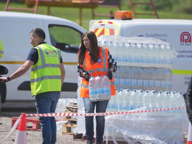 Southern Water customers have flocked to a bottled water station in Billingshurst after Horsham District was left with 'no water' following a ‘failure’ at one of the company’s supply works.