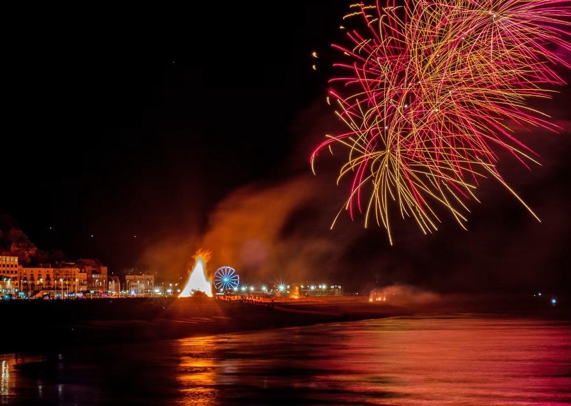 Hastings bonfire and fireworks. Pics by brian Bailey