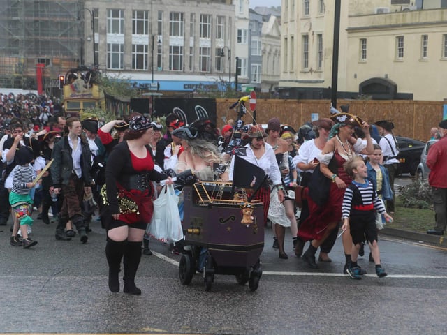 Hastings Pirate Day 2025. Photo by Roberts Photographic.
