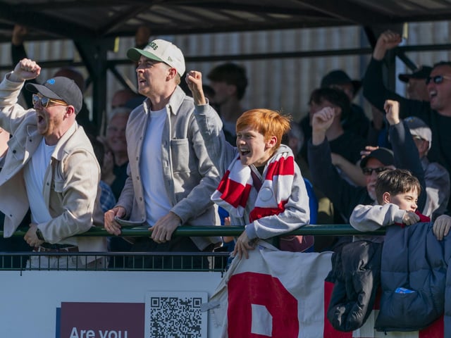 Dorking Wanderers v Worthing, National League South