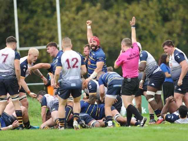 Worthing Raiders v Old Albanian
