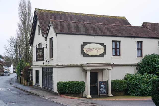 The Tollgate Restaurant in Bramber, Steyning, has announced that it has ‘temporarily closed’ – but the ‘bed & breakfast option’ will remain open.