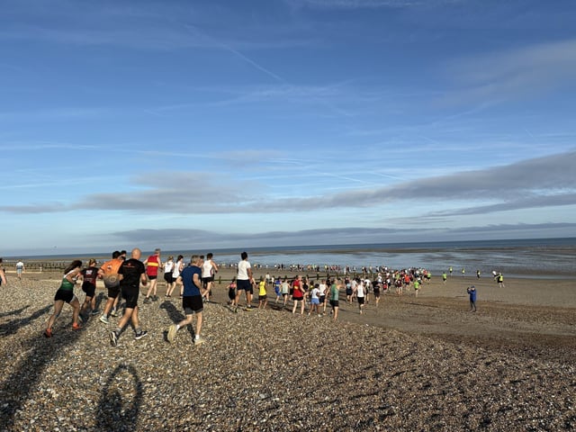 The annual Arunners five-mile beach run saw more than 500 people take part