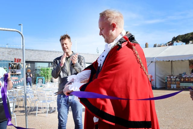 Hastings Seafood & Wine 2022. Official opening. Pic Kevin Boorman