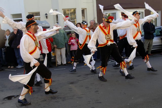 Sompting Village Morris dancing and performing a traditional Mummers Play at the Richard Cobden in Worthing on New Year's Day 2007