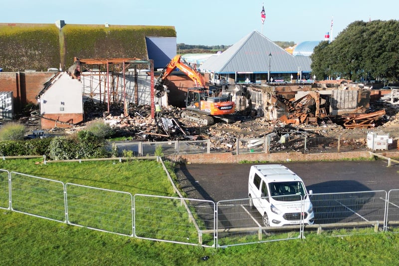 Demolition work of the Harvester restaurant in Littlehampton has begun.