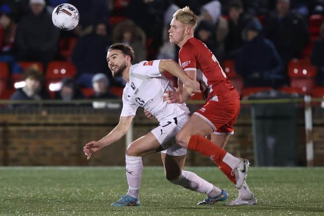 It was an even tussle at Priory Lane | Picture: Scott White