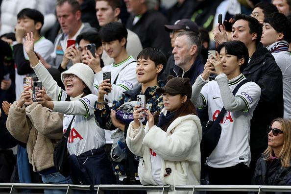 Capacity: 62,062. Average attendance: 61,667