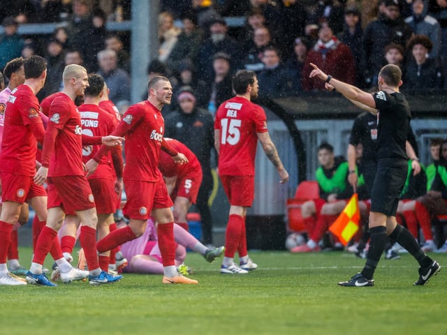Worthing v Eastbourne Borough, National League South