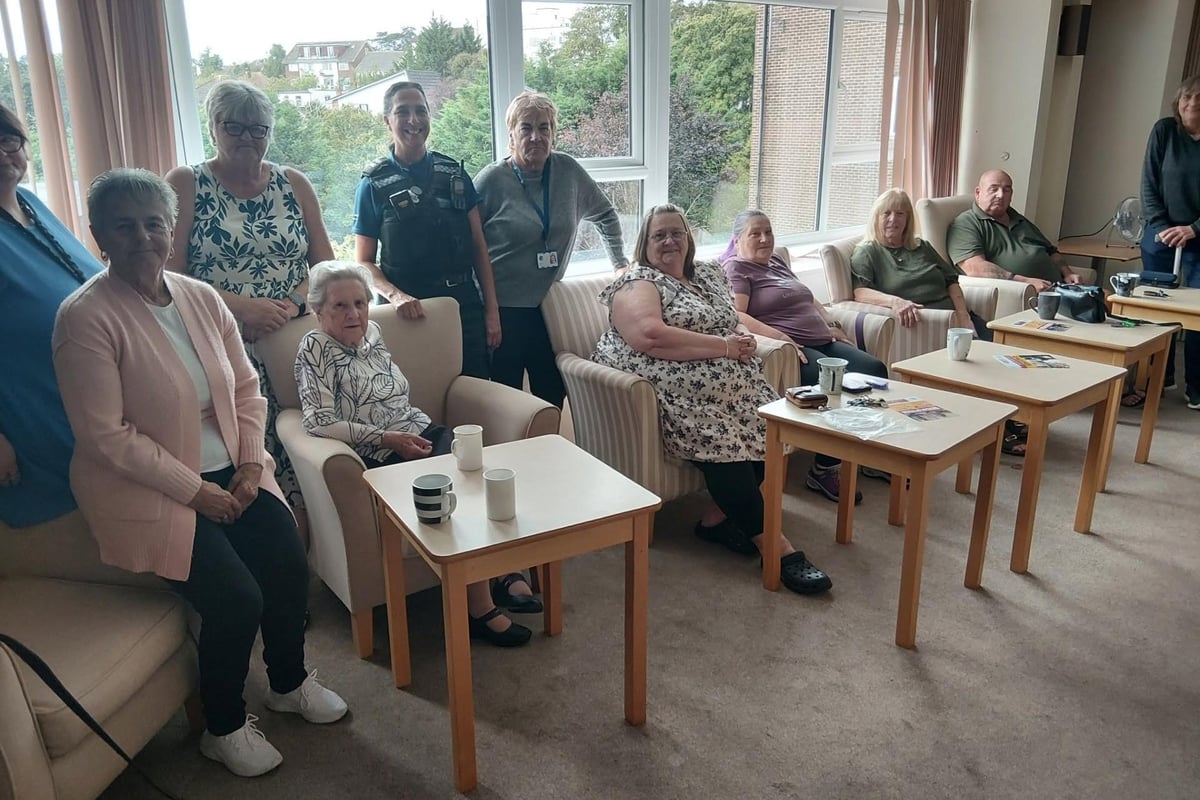 Police visit Hastings residents after concerns over strangers gaining access to building