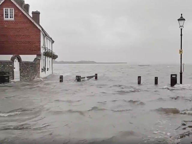 Flooding around Langstone on Tuesday 7th December 2021