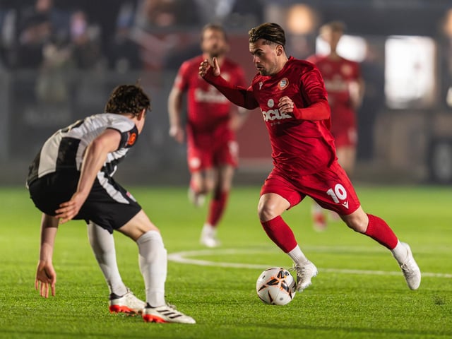 Worthing v Bath City, National League South