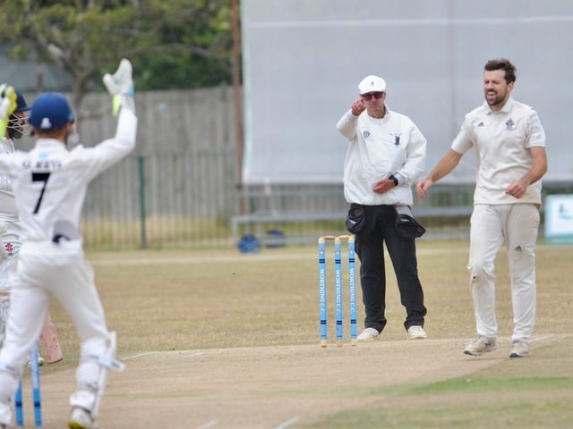 Worthing CC v Mayfield CC, Sussex League Division 2