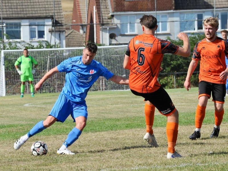Mile Oak v Arundel, SCFL Division 1